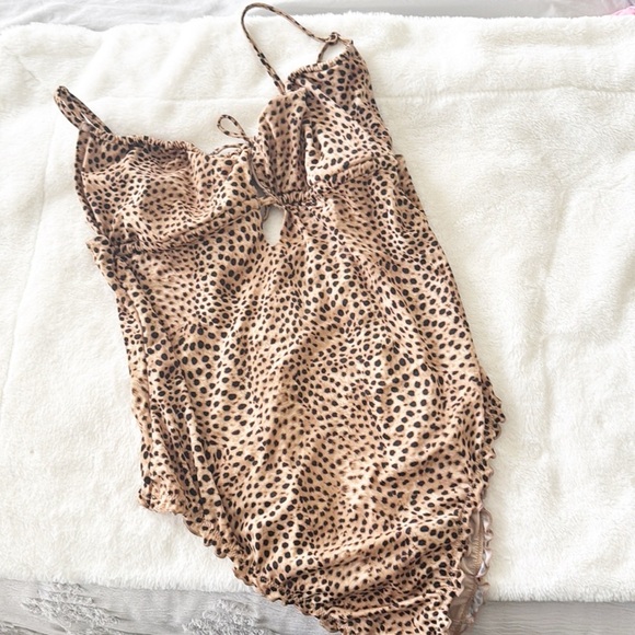 Shade & Shore leopard cheetah print one piece swimsuit bathing suit size XL - Picture 2 of 7